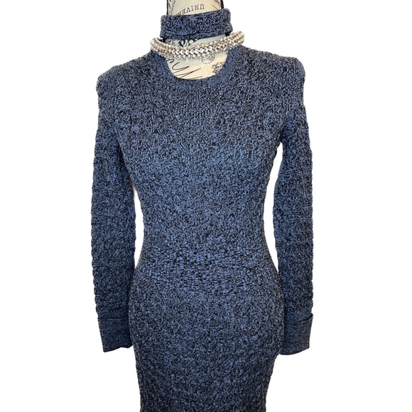 Alexander McQueen Knit Dress With Crystal Rope Embroidery - Picture 3 of 9